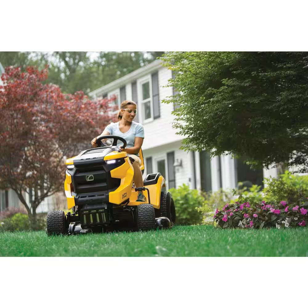 42 in Gas Riding Lawn Tractor 19.5 HP 541cc – Hydrostatic Drive Riding Mower for Large Lawns