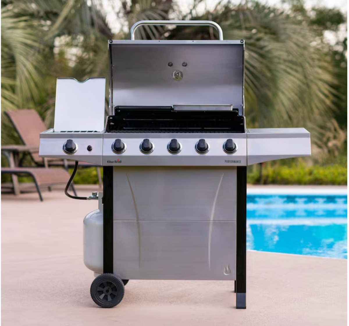 Char-Broil Performance Series 5-Burner Propane Gas Grill – Silver